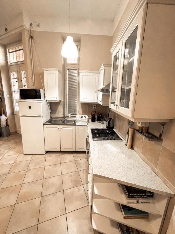 Apartment Boho Central Buda Close To Gellert Thermal Bath *
