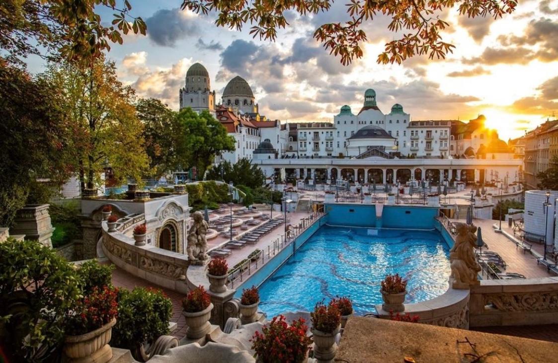 Boho Central Buda Close To Gellert Thermal Bath Apartment