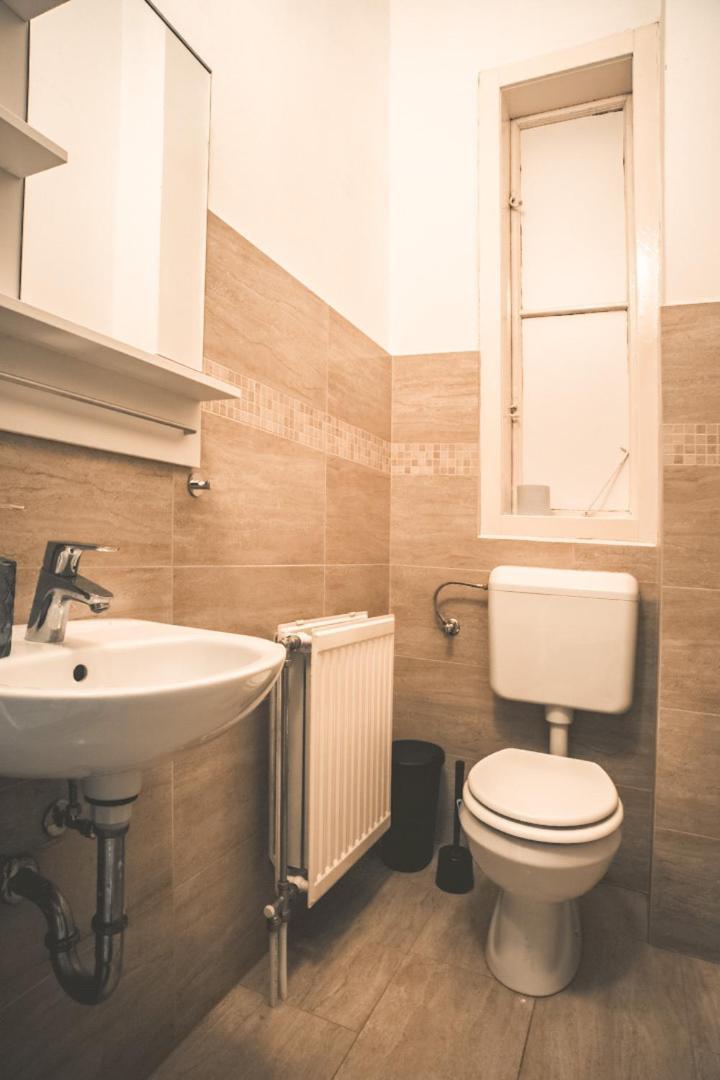 Boho Central Buda Close To Gellert Thermal Bath Apartment Budapest