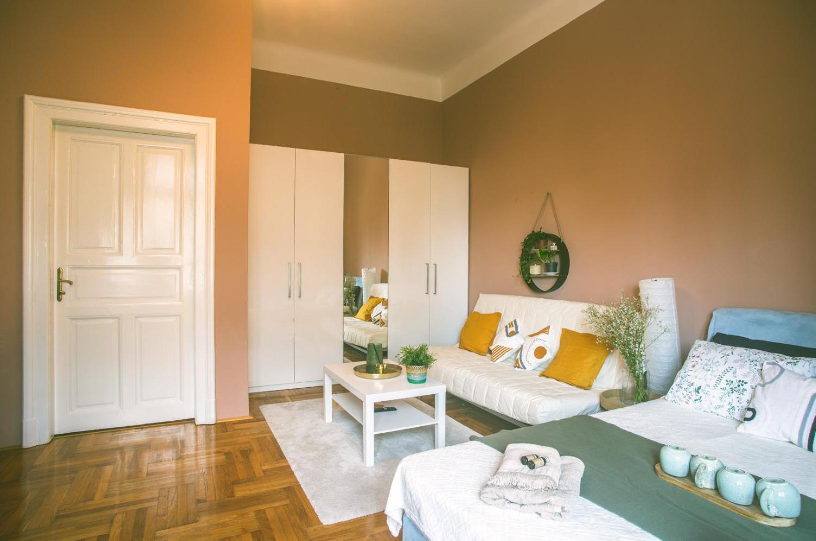 Boho Central Buda Close To Gellert Thermal Bath Apartment